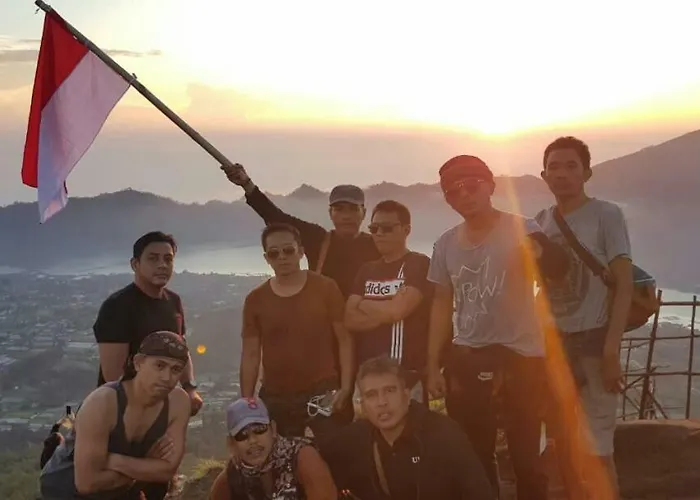 Uma Kutuh Hostel *