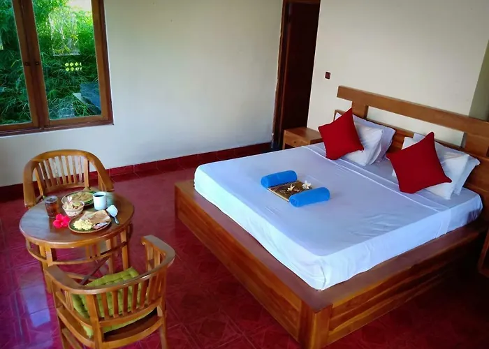 Uma Kutuh Hostel *